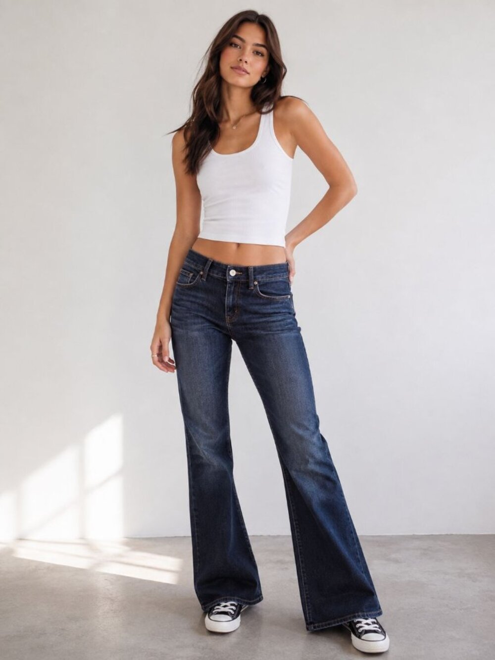 BDG Low Rise Flare Jeans Dark Wash Size 25x32  Y2K Indie Vintage Denim